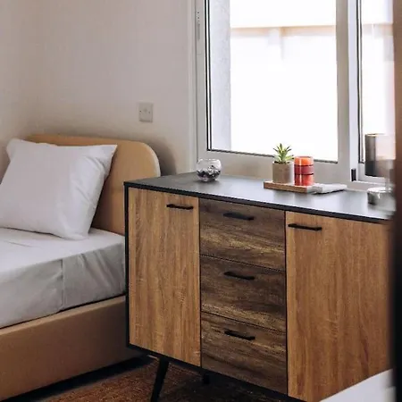 Venus Townhouse Near The Sea *