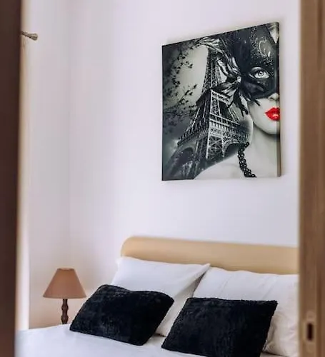 Venus Townhouse Near The Sea * Paphos