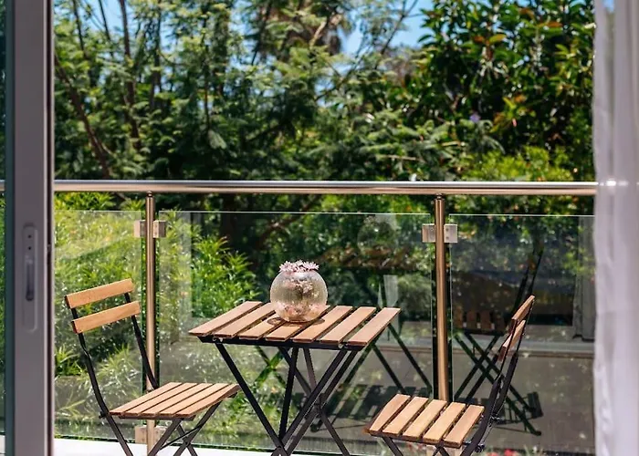 Lägenhet Venus Townhouse Near The Sea Paphos